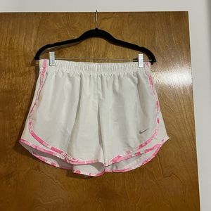 Nike shorts XL